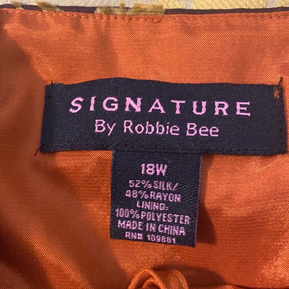 Halter evening dress - Picture 7 of 10